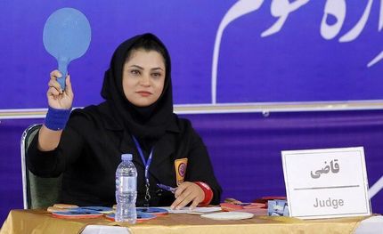 نام نویسی اولیه یک داور زن برای ریاست فدراسیون کشتی