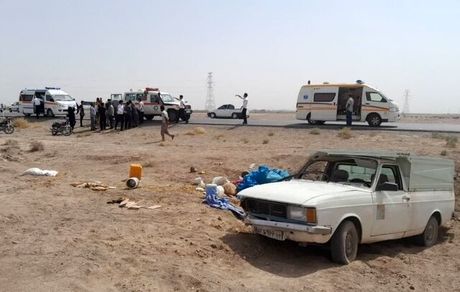 واژگونی پیکان وانت، ۹ مصدوم در پی داشت