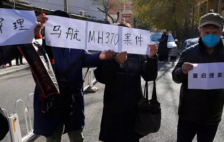 چینی‌ها خواستار جستجوی دوباره ناپدید شدن هواپیمای مالزی بعد از ۱۰ سال