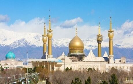 درهای حرم مطهر در ۱۴ خرداد بسته است