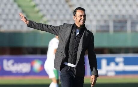 سرمربی پیکان بدلیل اتفاقات بازی با نساجی محروم شد