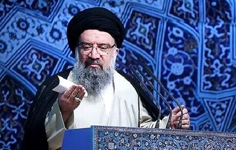 خاتمی: تقاضا دارم اینترنت را باز، باز نکنید./  دولت محترم به قول خود عمل کند