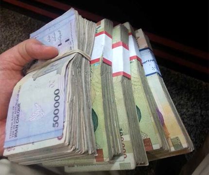 افزایش حقوق کارمندان و بازنشستگان به کمیسیون برنامه و بودجه ارجاع شد