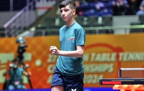 پینگ‌پنگ باز ۱۴ ساله و شگفتی‌ساز کشورمان با بدشانسی به سی و دو نفر آسیا نرسید