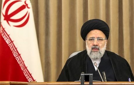 رئیسی: به احتکار کنندگان اقلام بهداشتی و دارویی رحم نکنید