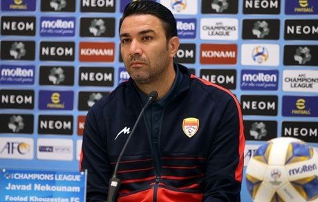 نکونام بعد از برد استعفا کرد