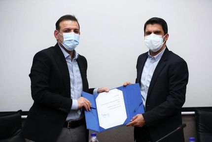 رییس مرکز ملی فوتبال برکنار شد