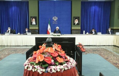 رئیس جمهور: سرمایه، تکنولوژی و تعامل با دنیا، اساس تولید است