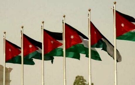بدلیل اعتصاب کامیون‌داران، آمریکا تردد کارمندانش را در ۴ استان اردن ممنوع کرد