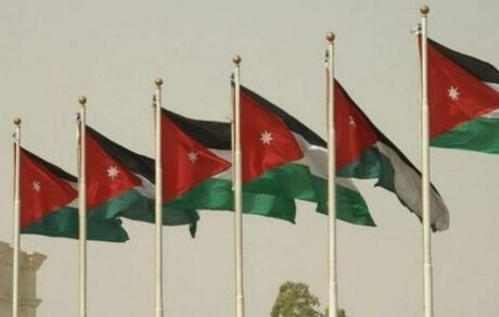 بدلیل اعتصاب کامیون‌داران، آمریکا تردد کارمندانش را در ۴ استان اردن ممنوع کرد