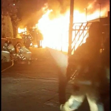 یک مجموعه ورزشی در تهران آتش گرفت