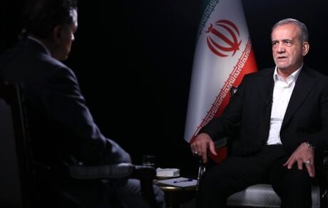 من یک اصولی دارم / آمریکا دروغ می‌گوید که ایران دنبال سلاح هسته‌ای است / به دنبال وفاق و همدلی در کشور هستیم
