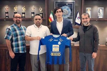 توضیح باشگاه استقلال درباره جذب مدافع پرسپولیس