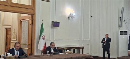 عراقچی: مسائل منطقه راهکار نظامی ندارند / اروپا نیز مثل آمریکا دچار اشتباه محاسباتی است