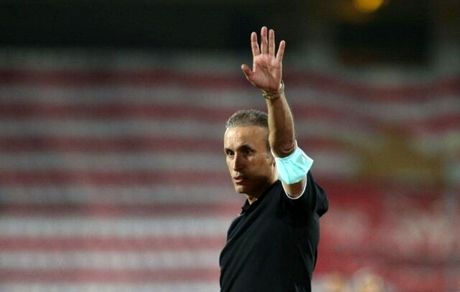 گل‌محمدی به پرسپولیس لیست داد