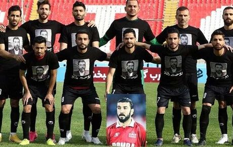 پرسپولیس تا پایان سال مشکی پوش می ماند