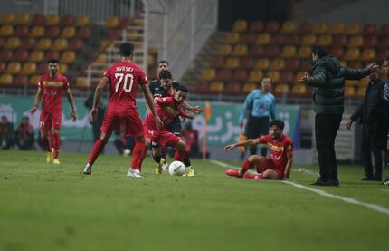 جواب تند فولادی‌ها به پرسپولیس: اگر می‌باختیم بهترین بودیم / گناهمان شکست دادن صدرنشین بود