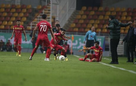 جواب تند فولادی‌ها به پرسپولیس: اگر می‌باختیم بهترین بودیم / گناهمان شکست دادن صدرنشین بود