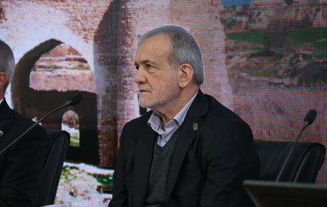 امضای سه تفاهم‌نامه مهم سرمایه‌گذاری در استان کهگیلویه و بویراحمد با حضور رئیس جمهور
