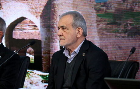 امضای سه تفاهم‌نامه مهم سرمایه‌گذاری در استان کهگیلویه و بویراحمد با حضور رئیس جمهور