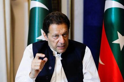 نخست وزیر سابق پاکستان بازداشت شد + ویدئو
