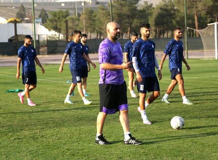 ورزشگاه شهرقدس میزبان بازی استقلال و النصر