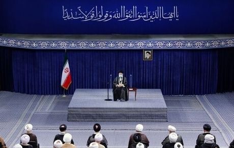 ائمه جمعه با رفتار خود امر به تقوا کنند/تفاوت گفتار و رفتار امام جمعه مستمع را سر لج می‌آورد