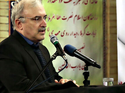 نمکی: یک میلیارد دلار صندوق توسعه را برای کدام کار مهم‌تر گذاشته‌اند؟