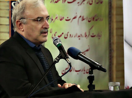 نمکی: یک میلیارد دلار صندوق توسعه را برای کدام کار مهم‌تر گذاشته‌اند؟