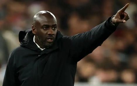 غنا، سرمربی خود را ۳ ماه مانده به جام جهانی اخراج کرد!