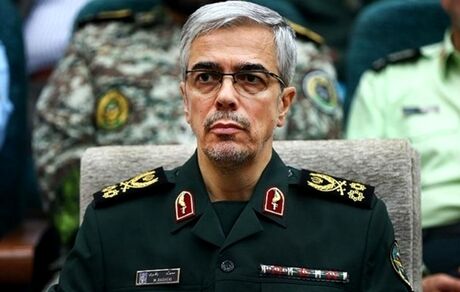 سرلشکر باقری: ایران به تقویت روابط دو کشور اهمیت می‌دهد