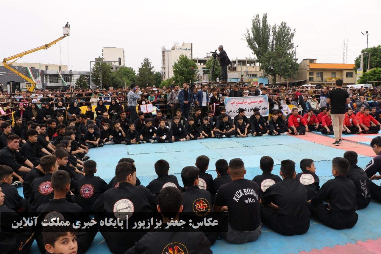 همایش پیاده‌روی خانوادگی و دوچرخه سواری در میاندوآب