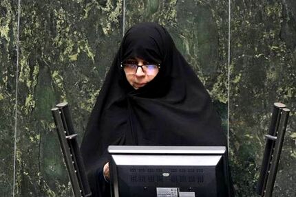 رحمانی: اقدامات دولت در خصوص گرانی باید گرفتاری معیشتی مردم را کاهش دهد