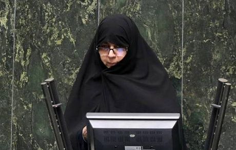 رحمانی: اقدامات دولت در خصوص گرانی باید گرفتاری معیشتی مردم را کاهش دهد