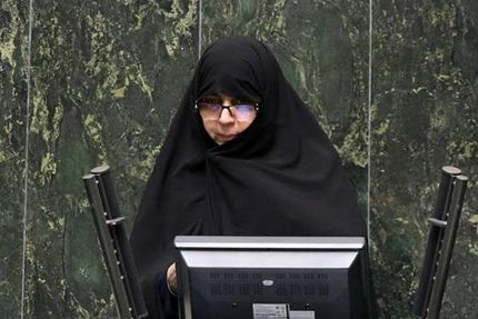 رحمانی: اقدامات دولت در خصوص گرانی باید گرفتاری معیشتی مردم را کاهش دهد