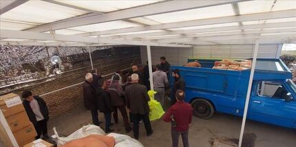 کمک‌های دو روستای ارومیه به زلزله‌زدگان ترکیه به کنسولگری این کشور اهداشد