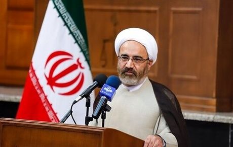 حمله توهین آمیز معاون حقوقی قوه قضاییه به رئیس جمهور/ من آدم جناحی نیستم!