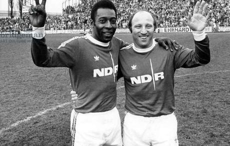 درگذشت اسطوره فوتبال آلمان