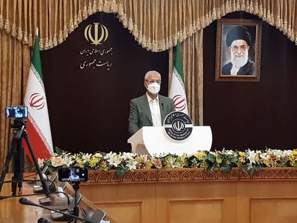 دولت حداقلی نمی‌تواند مطالبات حداکثری را پیگیری کند / بار دیگر مسئله فلسطین به پویش اخلاقی جهانی تبدیل شد / ین روزها کشور وارد فضای انتخاباتی شده است. 