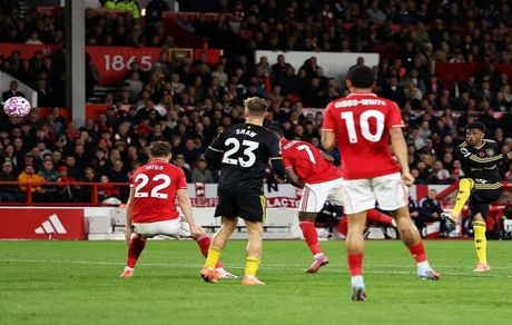 برد آرسنال و چلسی در روز توقف منچستر یونایتد