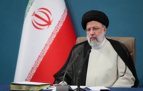 رئیسی: نخواهند توانست ملتِ پایبند به ارزشهای پیامبر را متوقف کنند