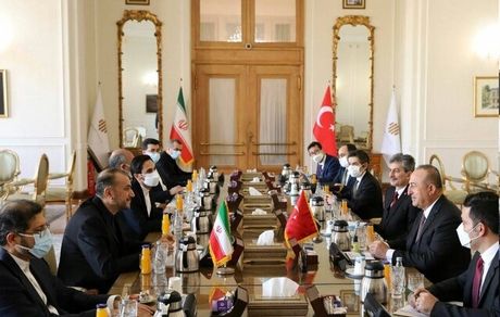 وزیر خارجه ترکیه: همواره با تحریم‌های غیرقانونی علیه ایران مخالفت کرده‌ایم