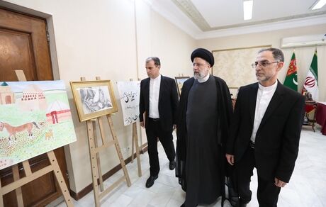 بازدید رئیس‌جمهور از رایزنی فرهنگی ایران در ترکمنستان