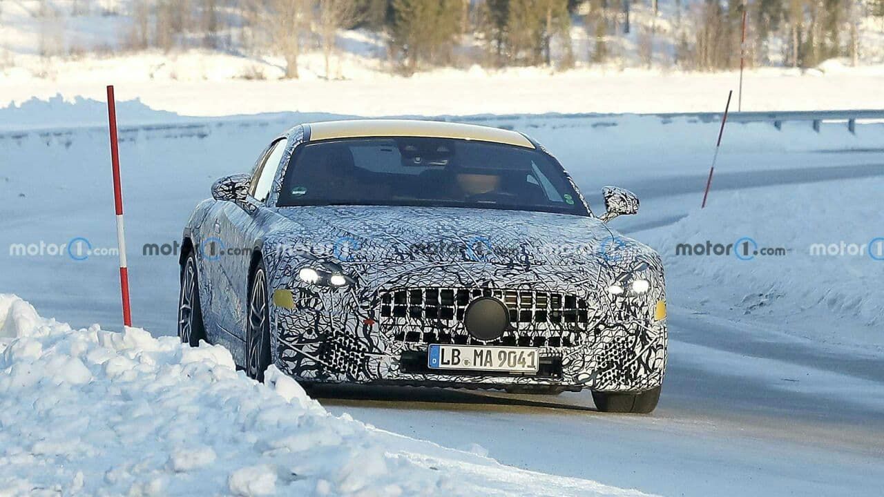 مرسدس بنز AMG GT 