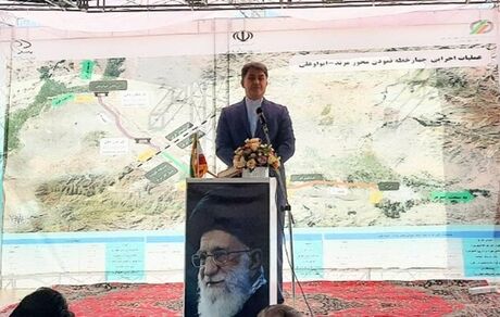 نماینده مجلس: صنعتی بنام خودرو ملی درکشور وجود ندارد