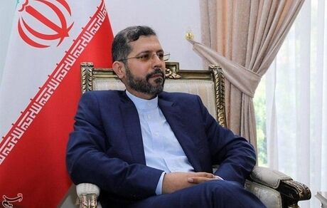 انقلاب ثمره مجاهدت ملی خستگی ناپذیر برای استقلال بود