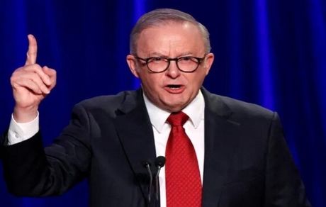 استرالیا به خاورمیانه تجهیزات نظامی ارسال کرد