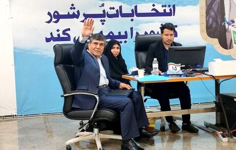 نماینده دوره دهم مجلس از بستان آباد برای انتخابات ریاست جمهوری کاندیدا شد