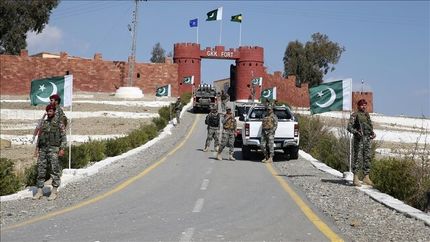 پاکستان خواستار گفت و گو و دیپلماسی با افغانستان شد