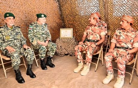 رزمایش مشترک ایران و عمان برگزار شد